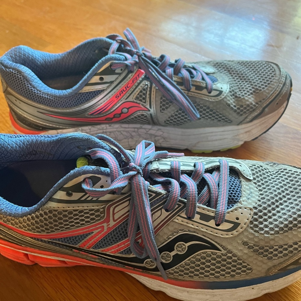 Brooks sneakers